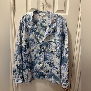 Haven Well Within Blue and White Patterned Pajama Top